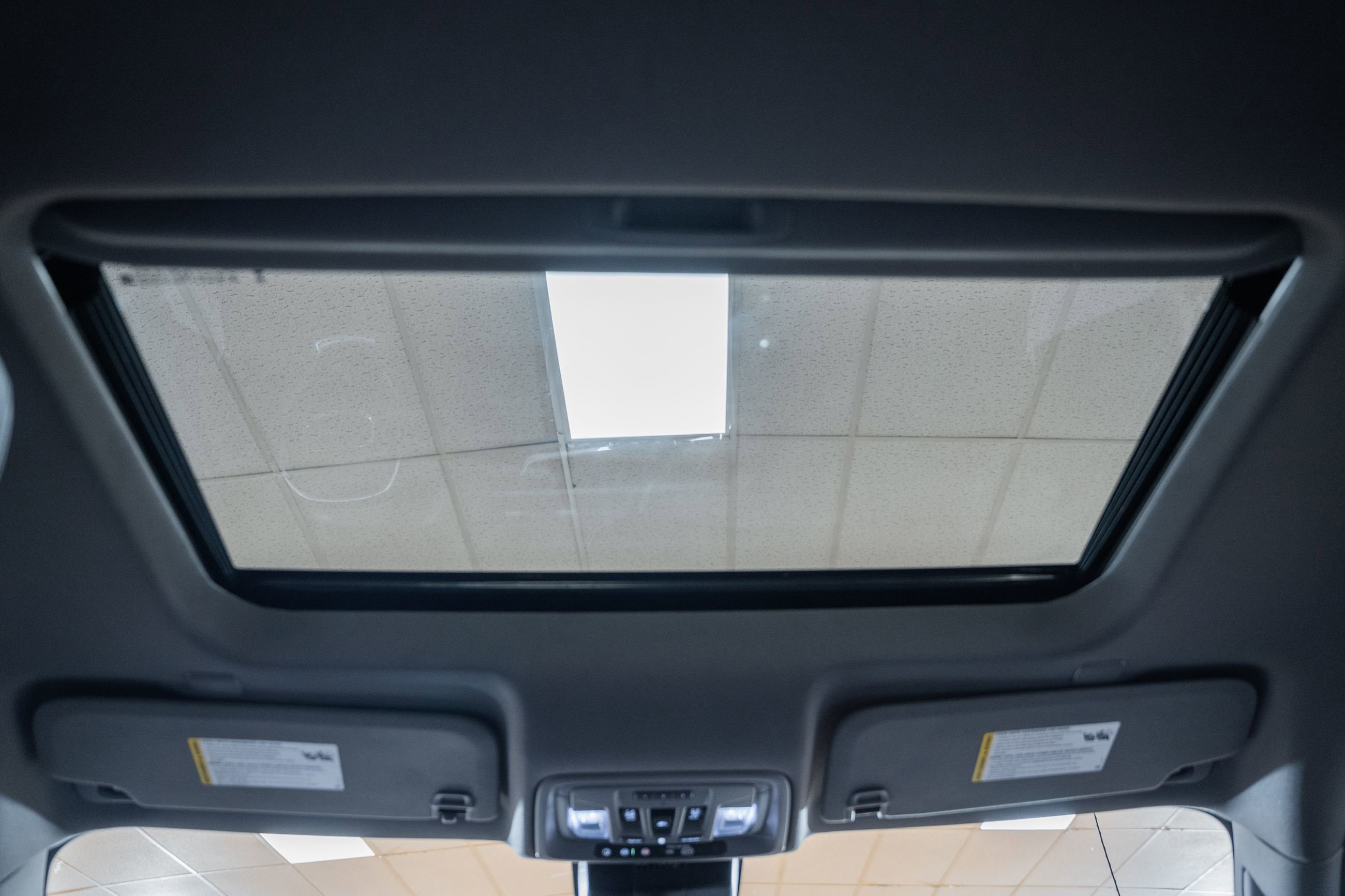 Used 2024 GMC Sierra 1500 Denali w/ Technology Package image 38