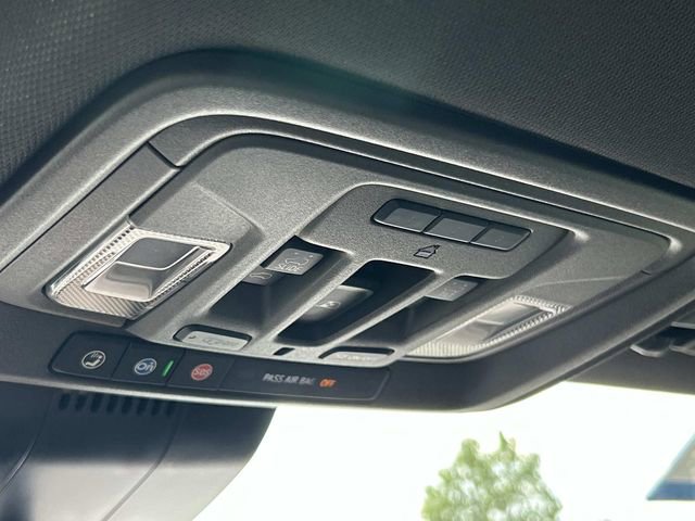 Used 2024 GMC Sierra 1500 Denali AWD/4WD image 37