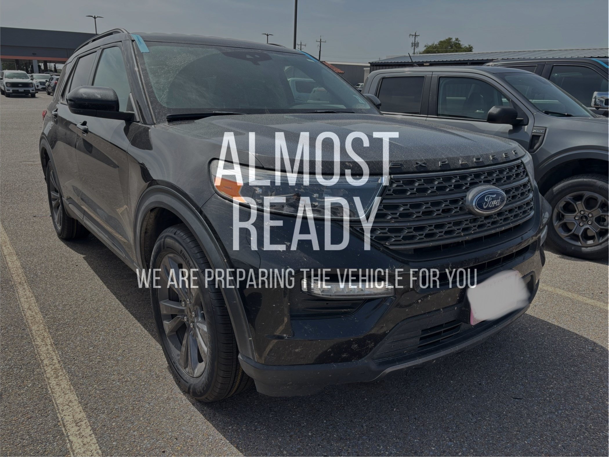 Certified 2023 Ford Explorer XLT w/ Equipment Group 202A RWD image 5