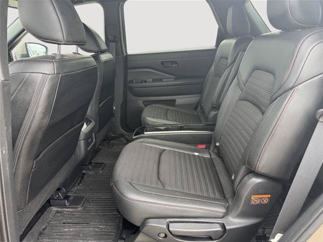 Used 2023 Nissan Pathfinder Rock Creek AWD/4WD image 17
