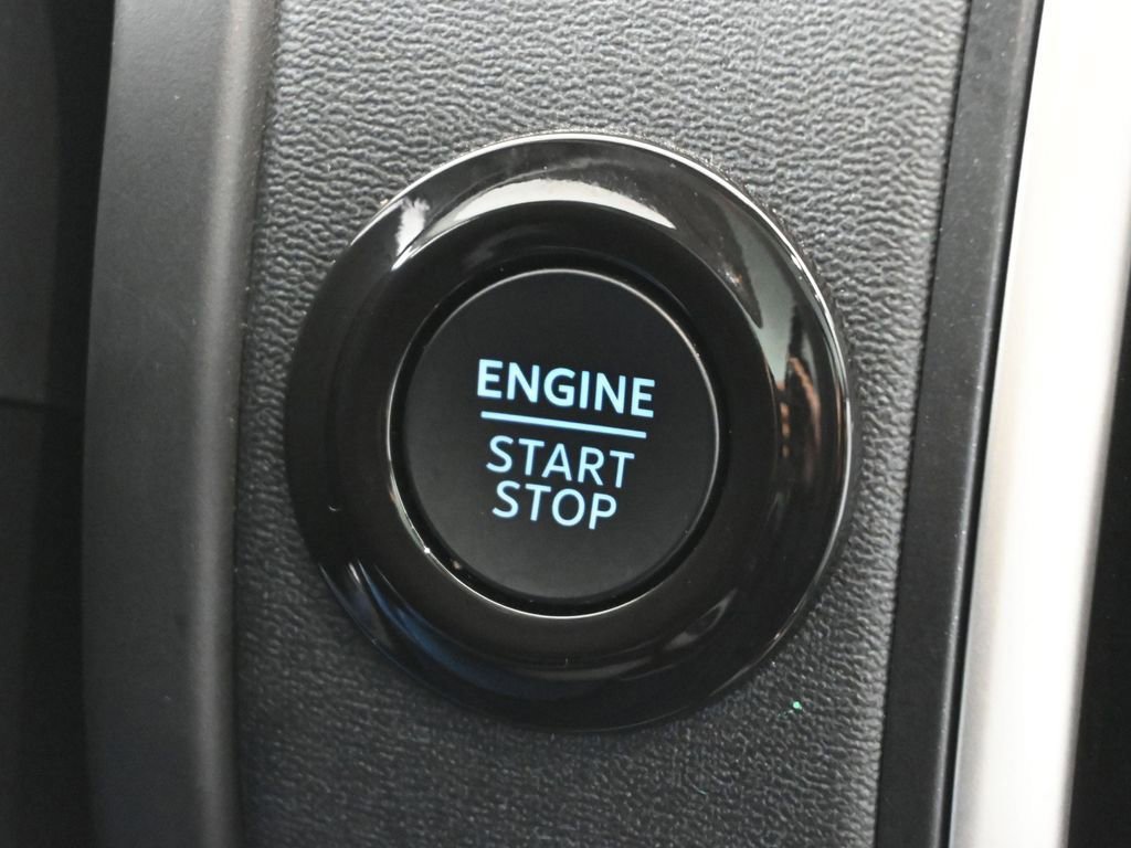 Certified 2025 Ford Expedition Active AWD/4WD image 41