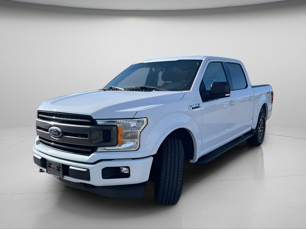 Certified 2018 Ford F150 XLT w/ Equipment Group 302A Luxury AWD/4WD image 14