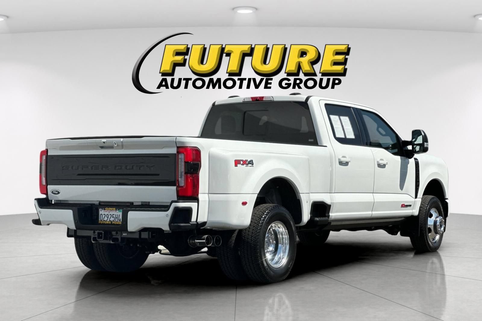 Certified 2026 Ford F350 Platinum AWD/4WD image 3