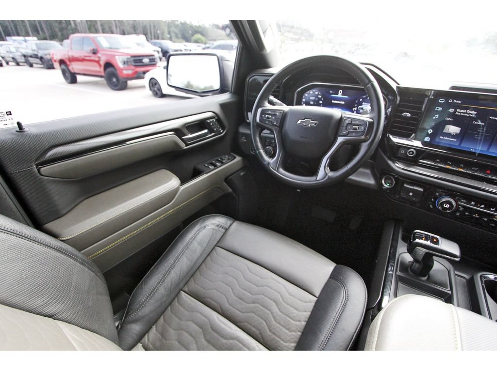 Used 2023 Chevrolet Silverado 1500 ZR2 AWD/4WD image 11