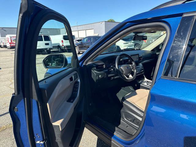 Certified 2022 Ford Explorer XLT image 7