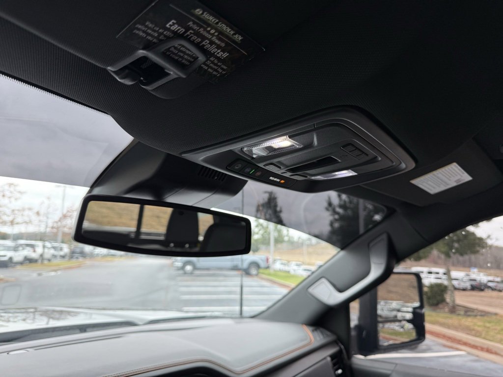 Used 2025 GMC Sierra 2500 AT4 w/ AT4 Preferred Package image 21