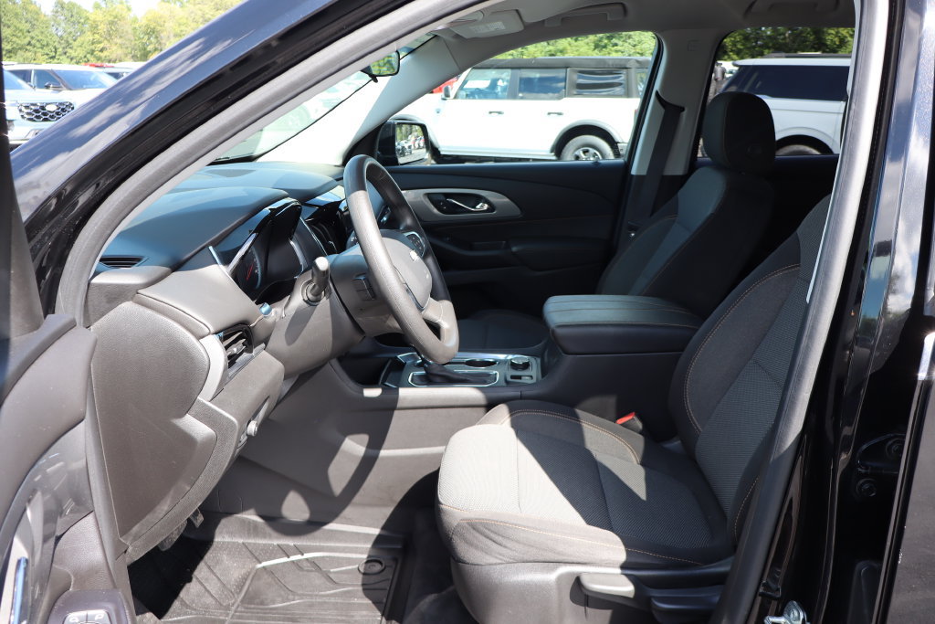 Used 2020 Chevrolet Traverse LS AWD/4WD image 22