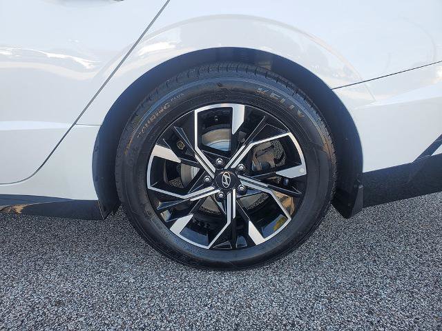 Used 2024 Hyundai Sonata SEL AWD/4WD image 17