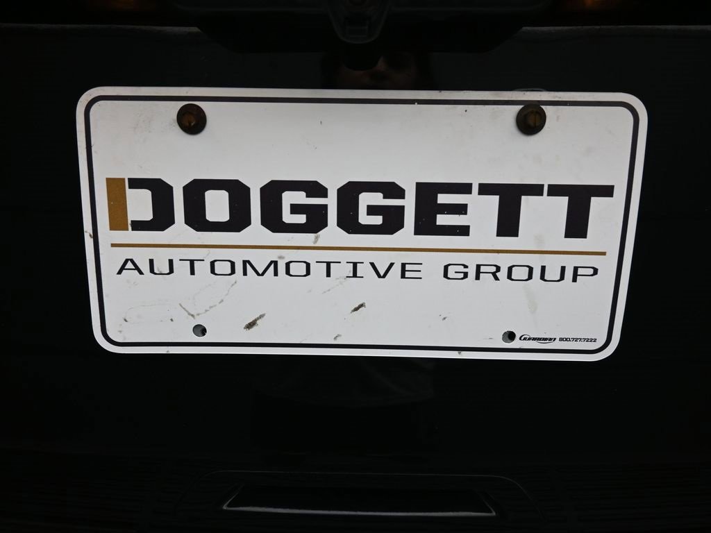 Certified 2019 Ford Expedition XLT w/ Equipment Group 202A image 23