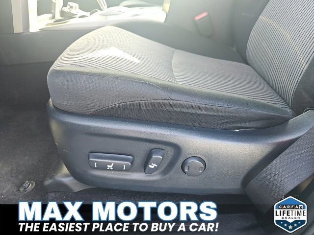 Used 2024 Toyota 4Runner SR5 image 19