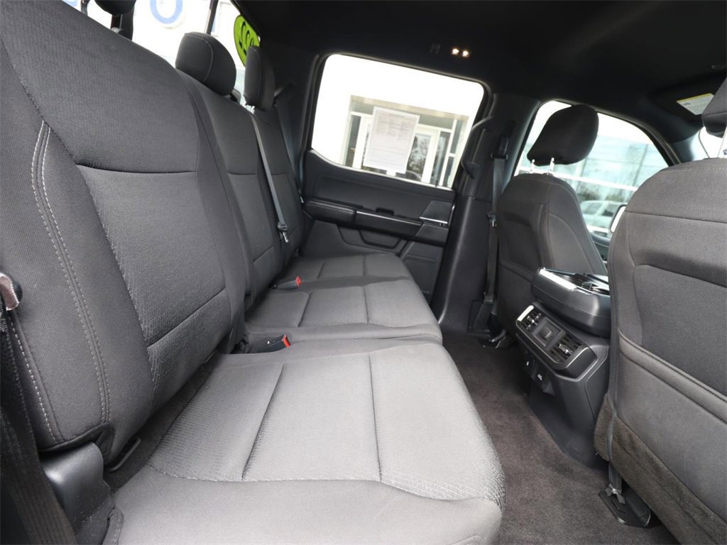 Certified 2022 Ford F150 XLT w/ Equipment Group 302A High image 23