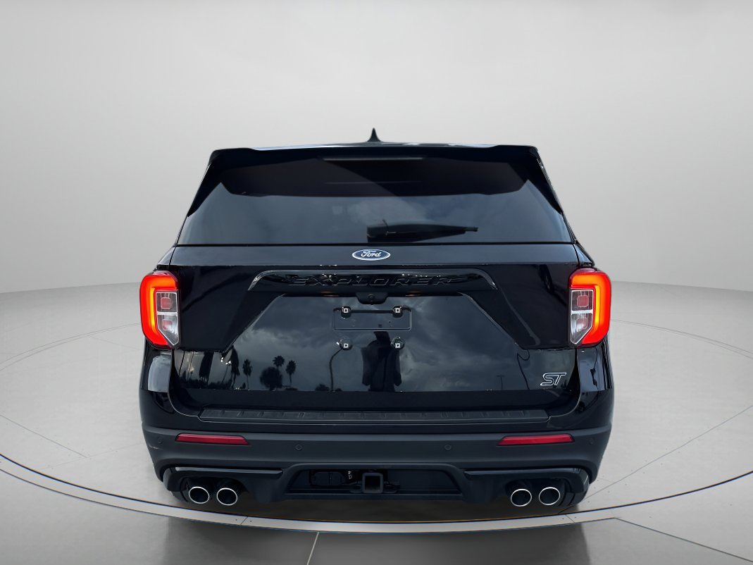 Certified 2021 Ford Explorer ST w/ Equipment Group 401A image 4