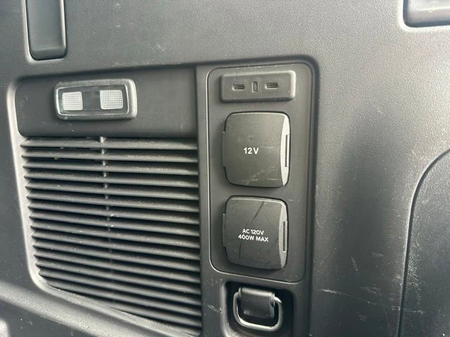 Certified 2025 Ford Expedition Active RWD image 33