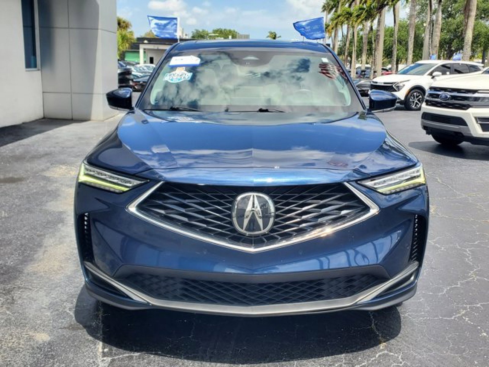 Used 2025 Acura MDX FWD w/ Technology Package image 2