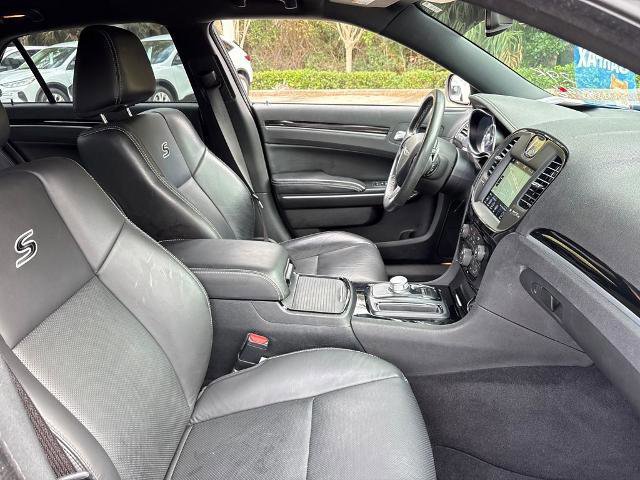 Used 2020 Chrysler 300 S w/ Safetytec Plus Group image 35