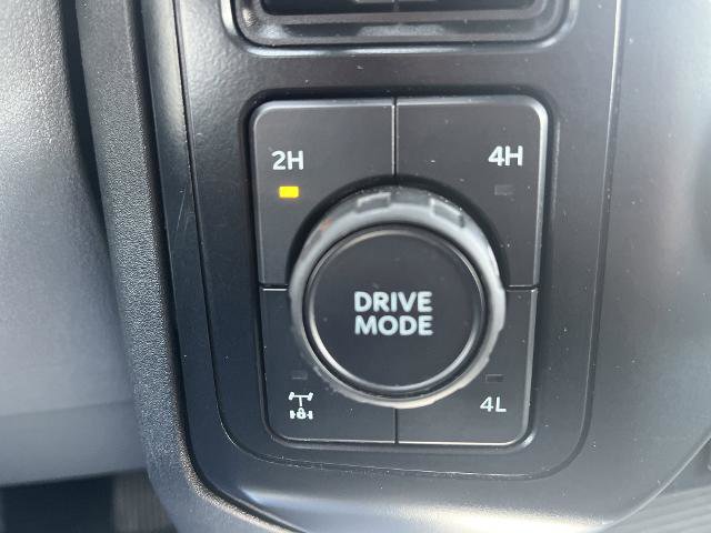 Certified 2024 Ford F350 XL w/ Snow Plow Prep Package image 18