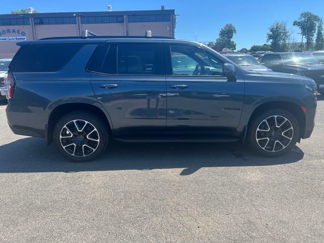 Used 2021 Chevrolet Tahoe RST w/ Luxury Package AWD/4WD image 8