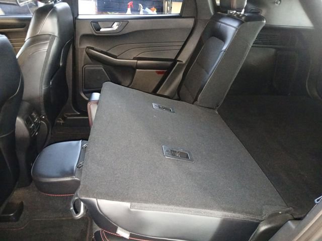 Certified 2023 Ford Escape ST-Line w/ Tech Pack #1 image 41