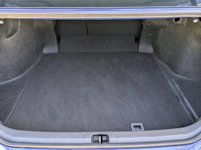 Used 2025 Toyota Camry SE image 19