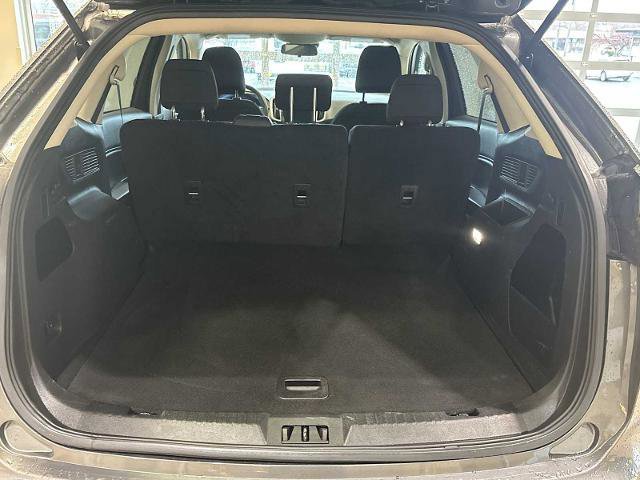 Certified 2024 Ford Edge SE w/ Black Appearance Package image 24