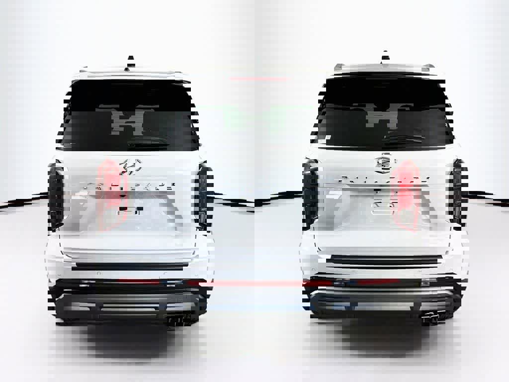 Used 2025 Hyundai Palisade SEL FWD image 5