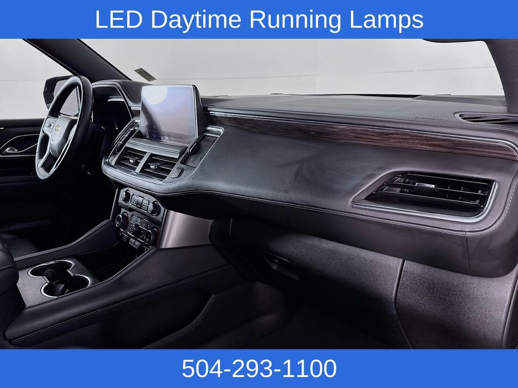 Used 2024 Chevrolet Suburban LT image 30