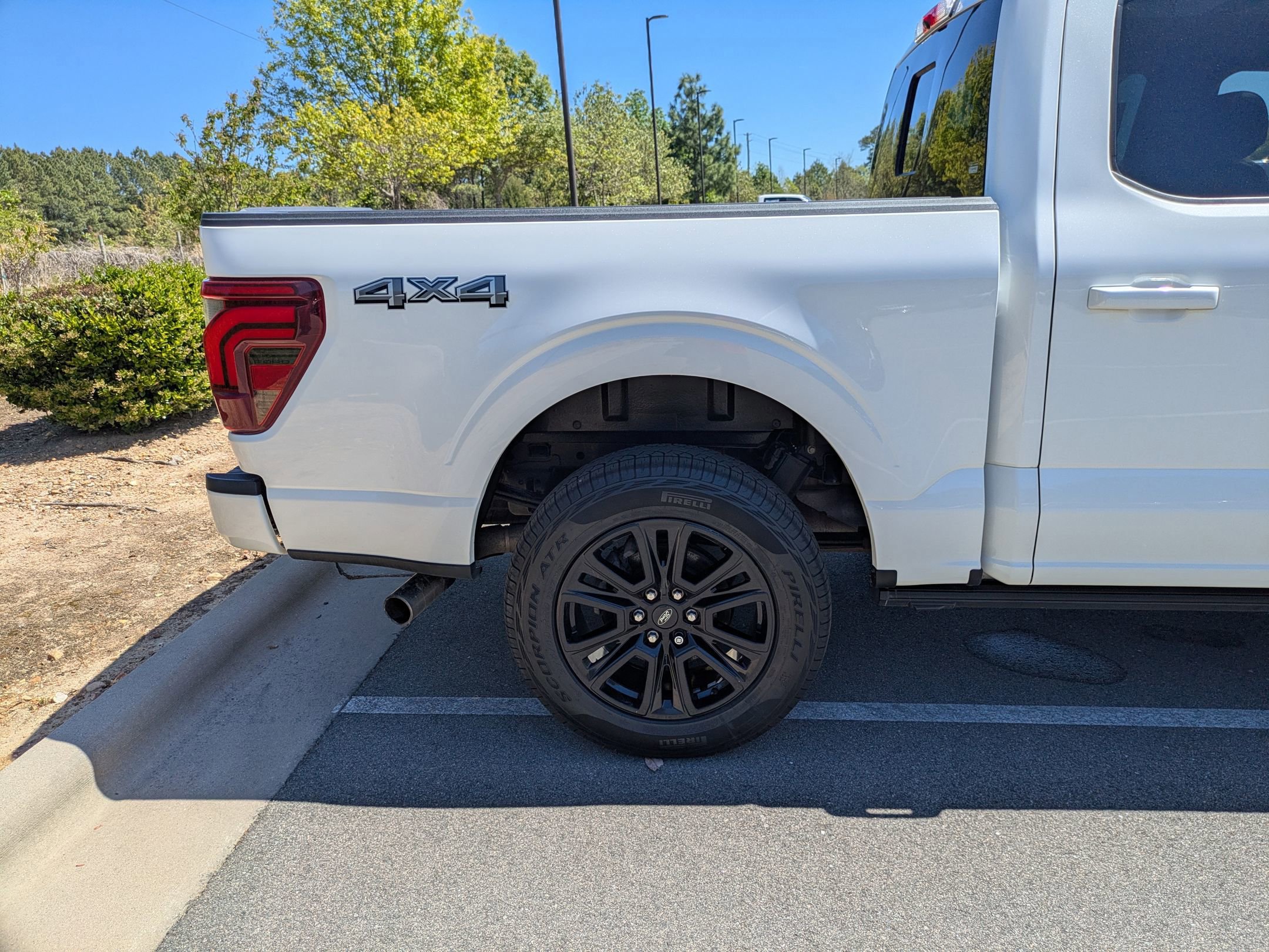 Certified 2024 Ford F150 Platinum w/ Equipment Group 702A High image 9