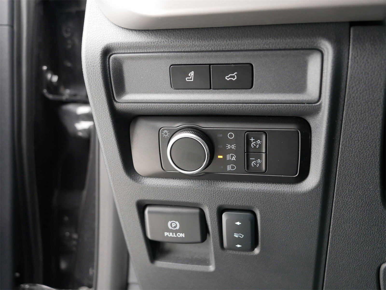 Certified 2024 Ford Expedition Max XLT image 14