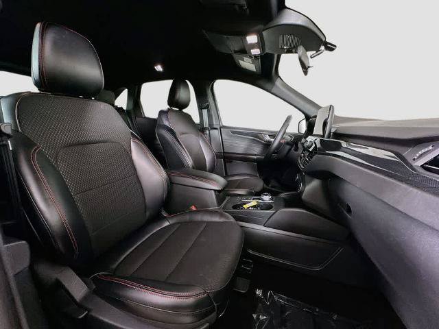 Certified 2025 Ford Escape ST-Line FWD image 15