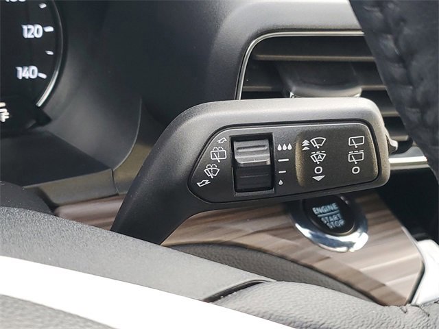 Certified 2023 Ford Explorer Limited w/ Limited Technology Package image 22