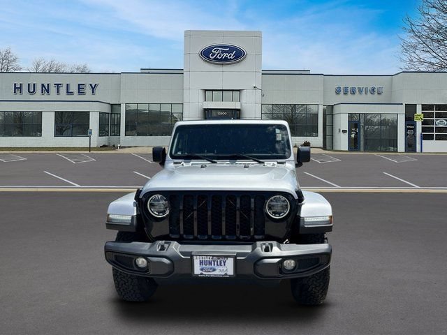 Used 2022 Jeep Gladiator Sport AWD/4WD image 3