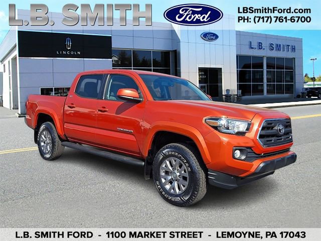 Used 2017 Toyota Tacoma SR5 w/ Tow Package AWD/4WD image 1