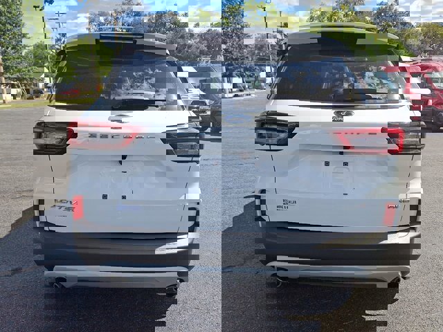 Certified 2024 Ford Escape Active image 4