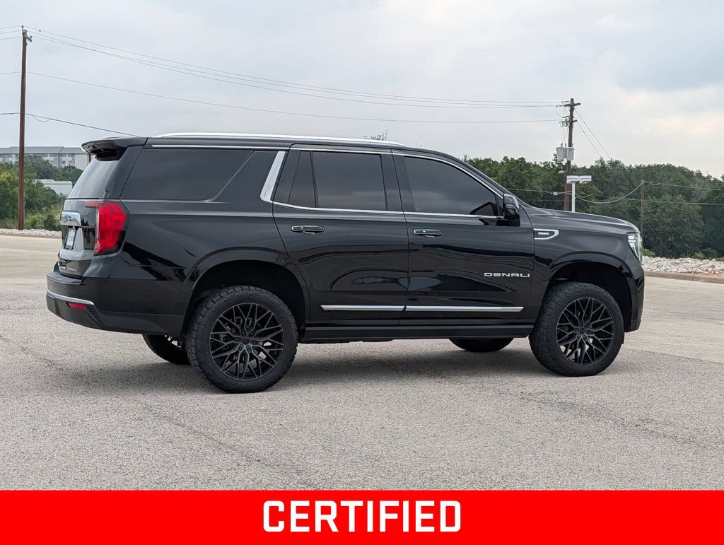 Used 2022 GMC Yukon Denali AWD/4WD image 2