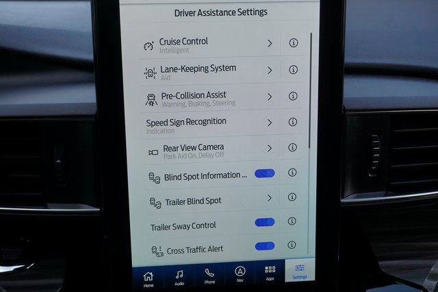 Certified 2022 Ford Explorer Limited w/ Limited Technology Package image 12