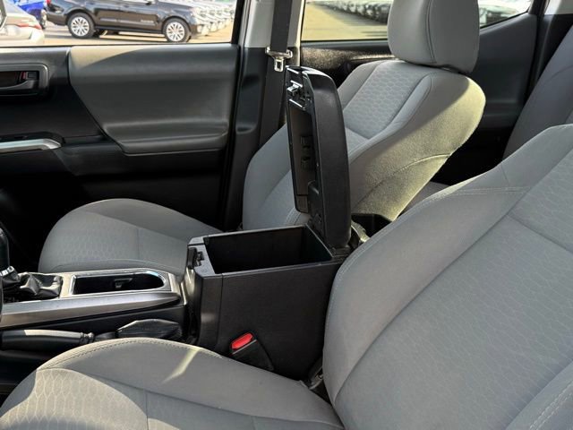 Used 2018 Toyota Tacoma SR5 image 36