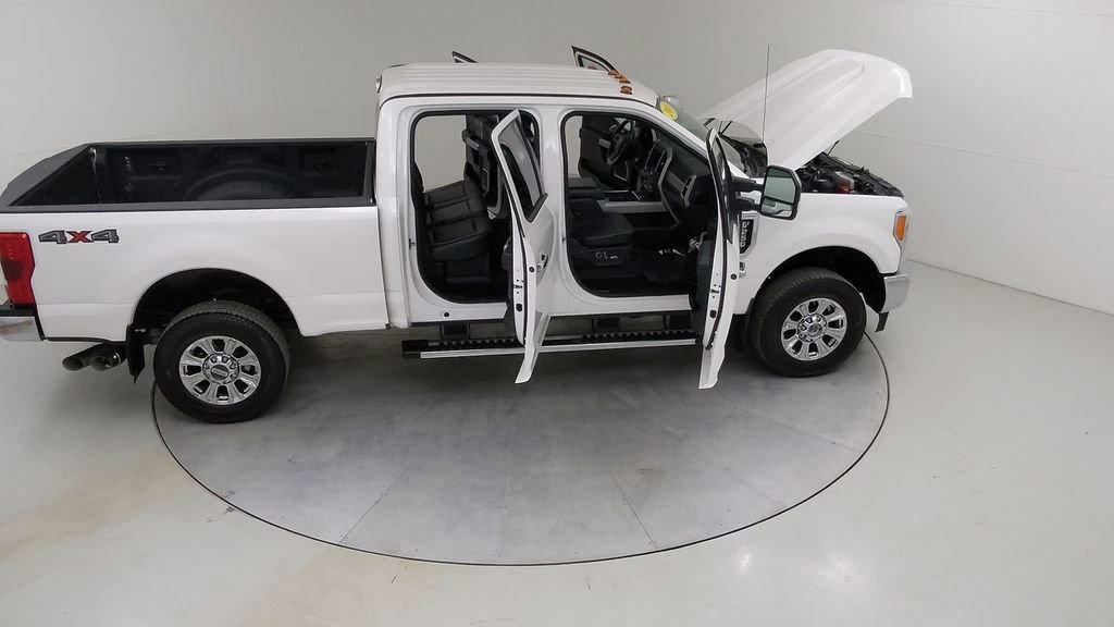 Certified 2018 Ford F250 Lariat w/ Chrome Package image 51