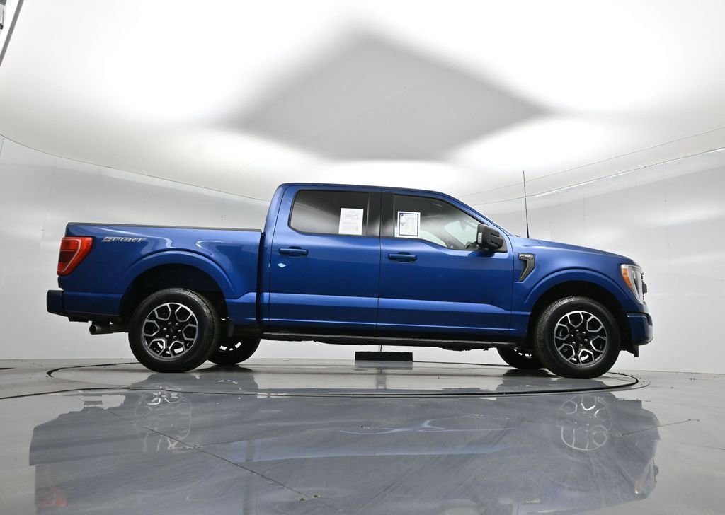 Certified 2022 Ford F150 XLT w/ Equipment Group 302A High image 9