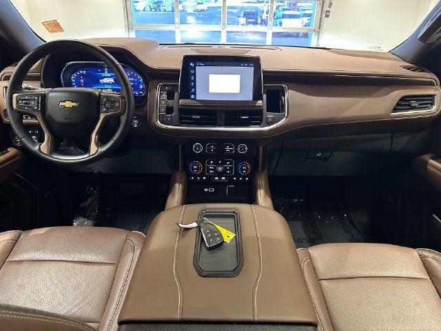 Used 2023 Chevrolet Tahoe High Country AWD/4WD image 23