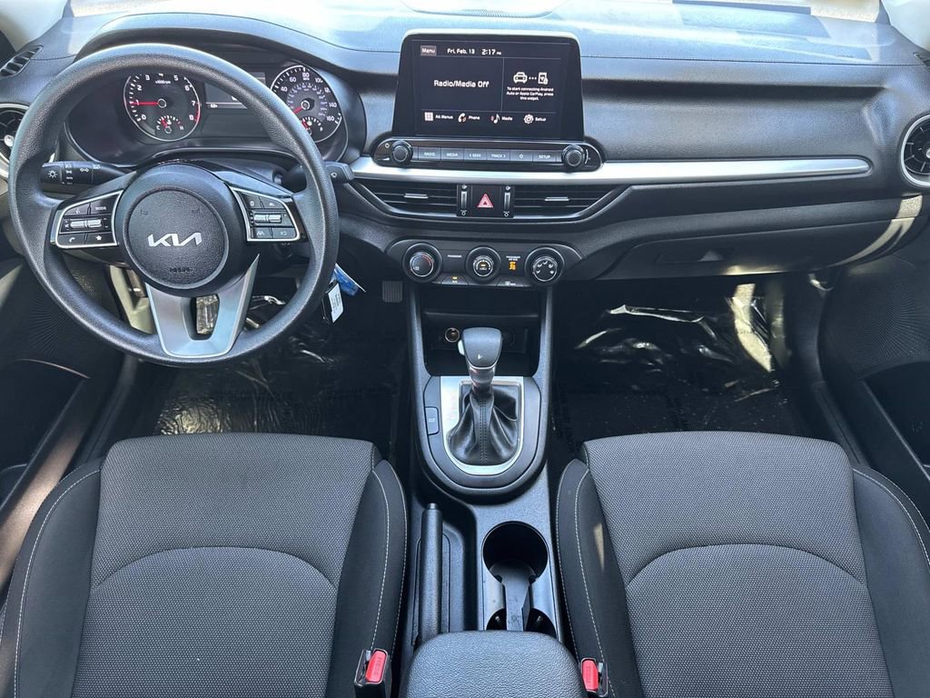 Used 2024 Kia Forte LXS w/ LXS Technology Package image 8