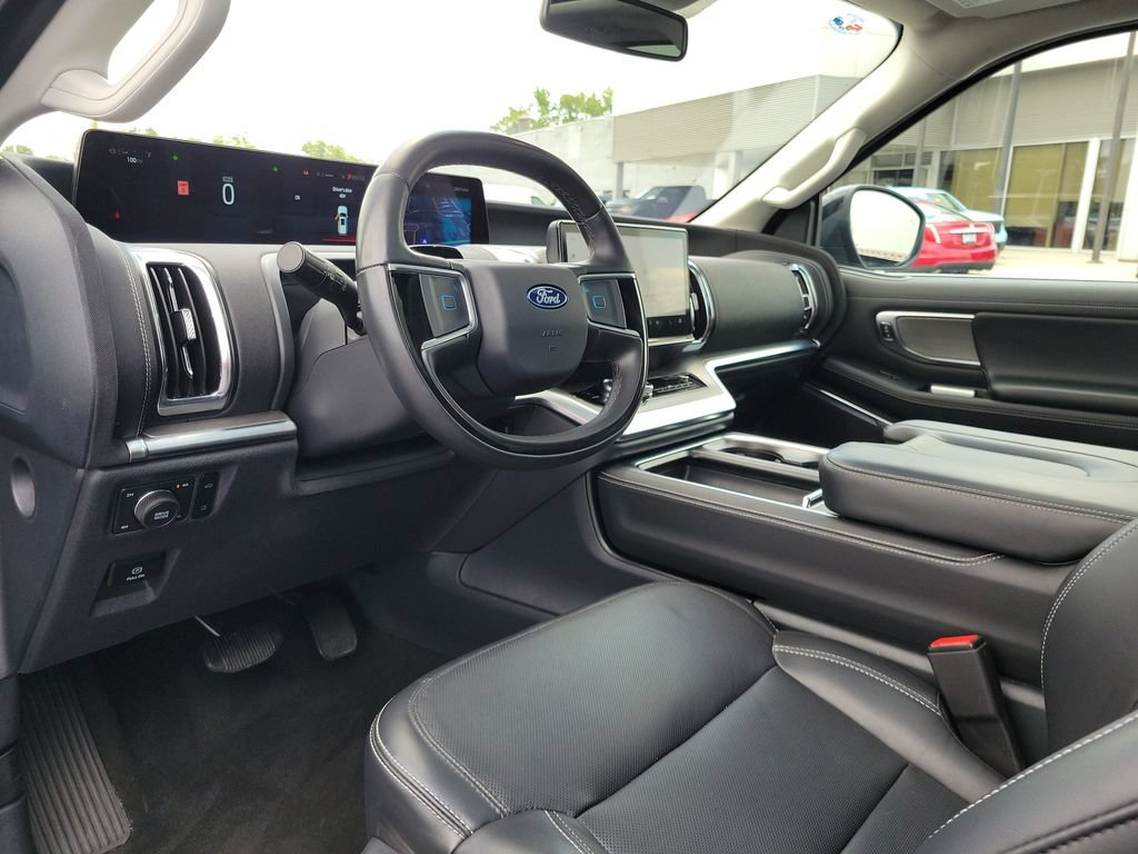 Certified 2025 Ford Expedition Max Platinum AWD/4WD image 21