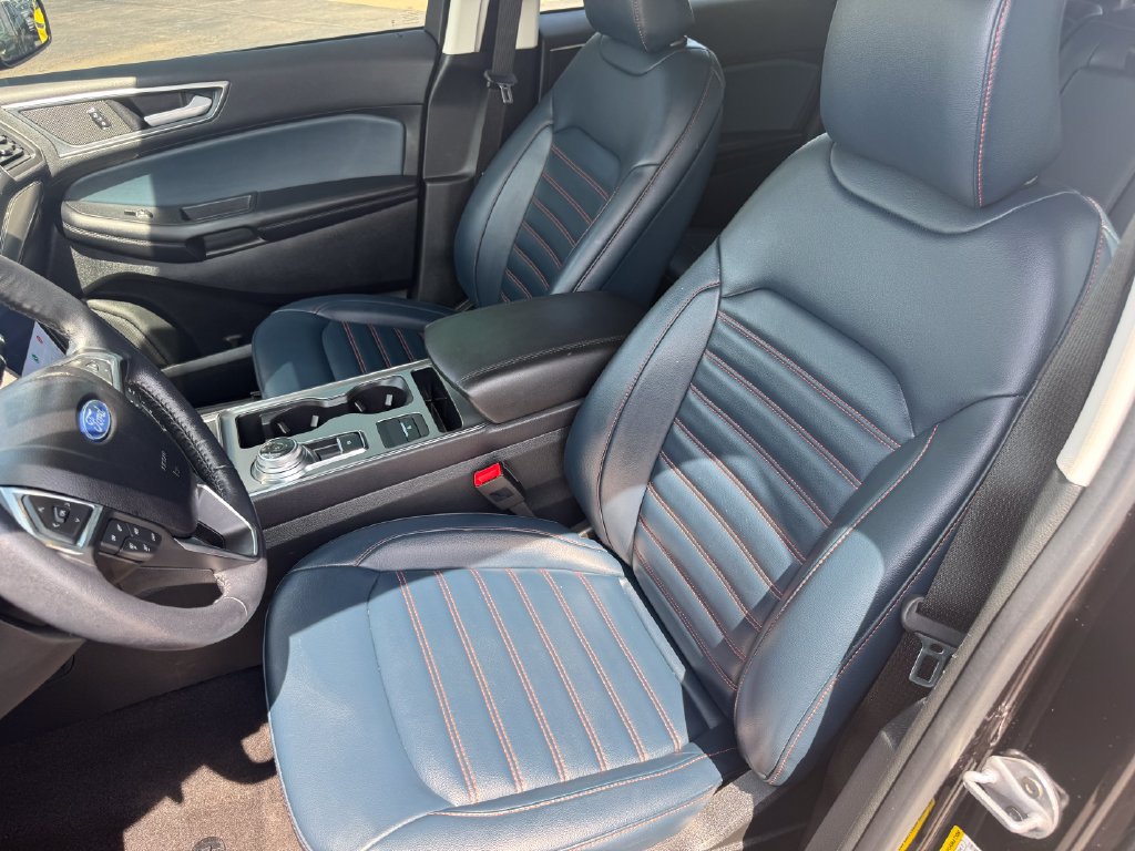 Certified 2023 Ford Edge SEL w/ Sport Appearance Package AWD/4WD image 15
