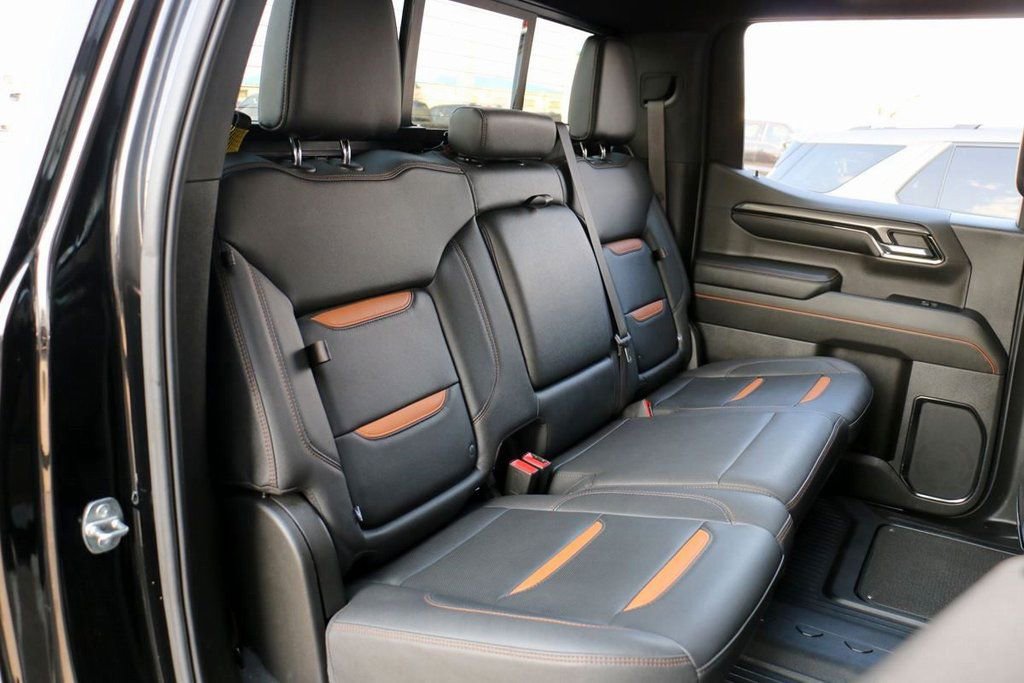 Used 2023 GMC Sierra 1500 AT4 w/ Technology Package image 35