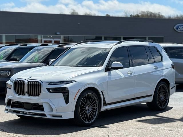 Used 2024 BMW ALPINA XB7 image 3
