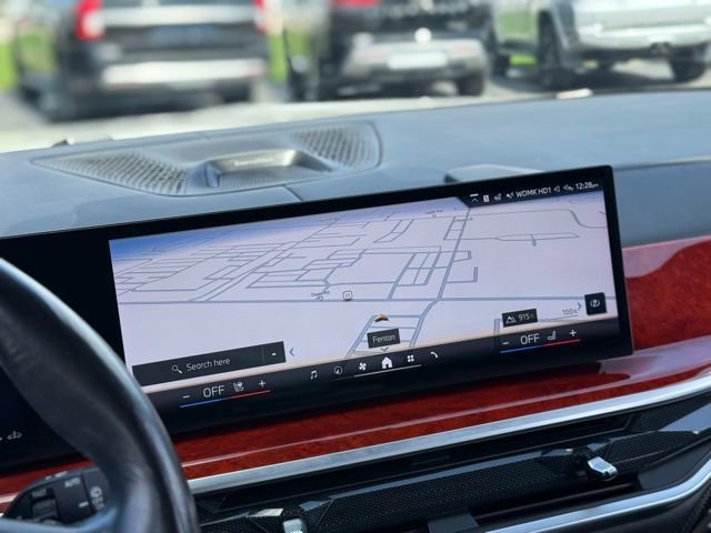 Used 2024 BMW ALPINA XB7 AWD/4WD video 3