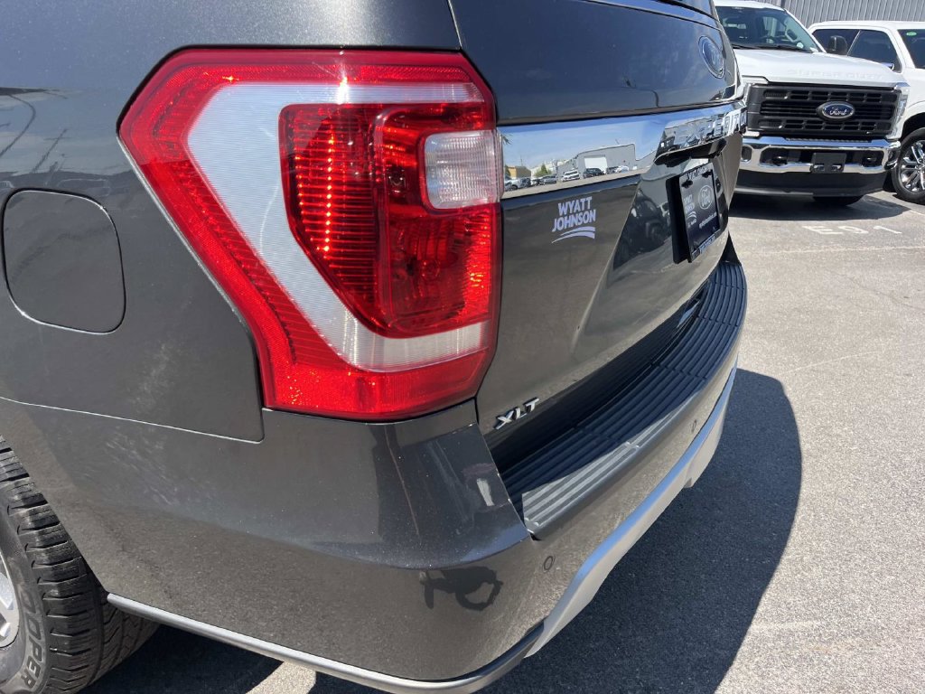Certified 2021 Ford Expedition XLT AWD/4WD image 12