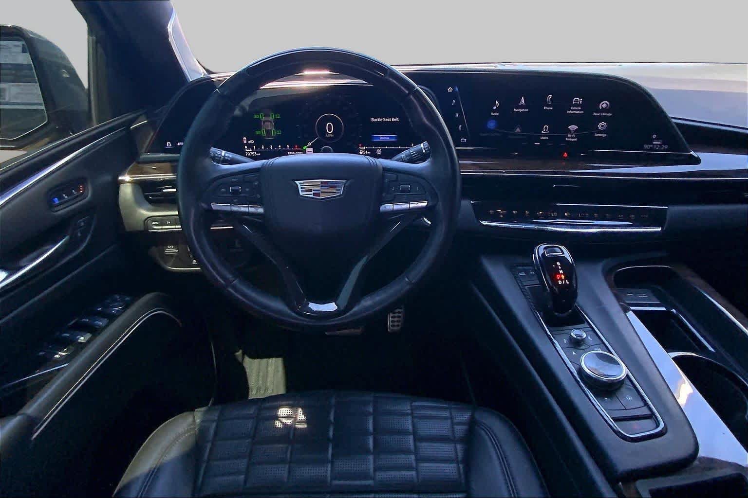 Used 2023 Cadillac Escalade Sport Platinum AWD/4WD image 6