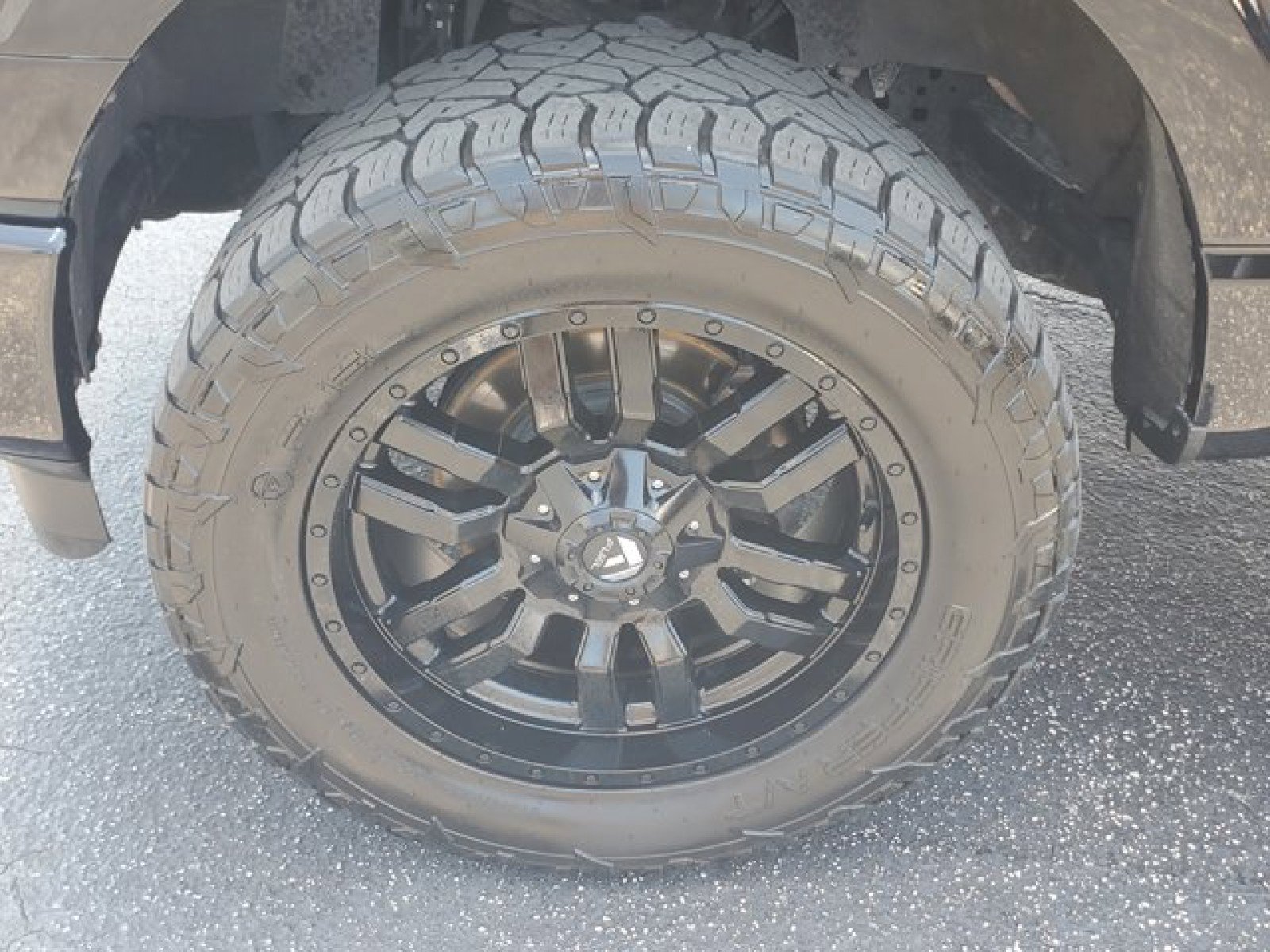Certified 2021 Ford F150 Lariat w/ Equipment Group 502A High AWD/4WD image 4