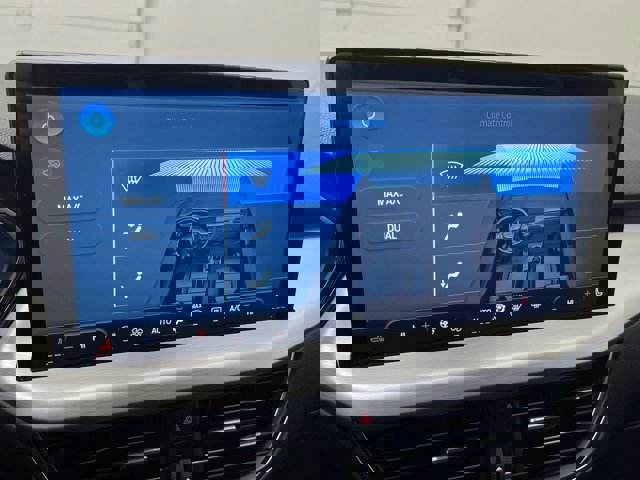 Certified 2024 Ford Escape Platinum image 27