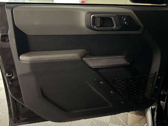 Certified 2022 Ford Bronco Black Diamond AWD/4WD image 16